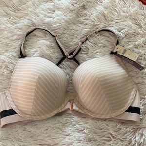 Cacique NWT size 40 c